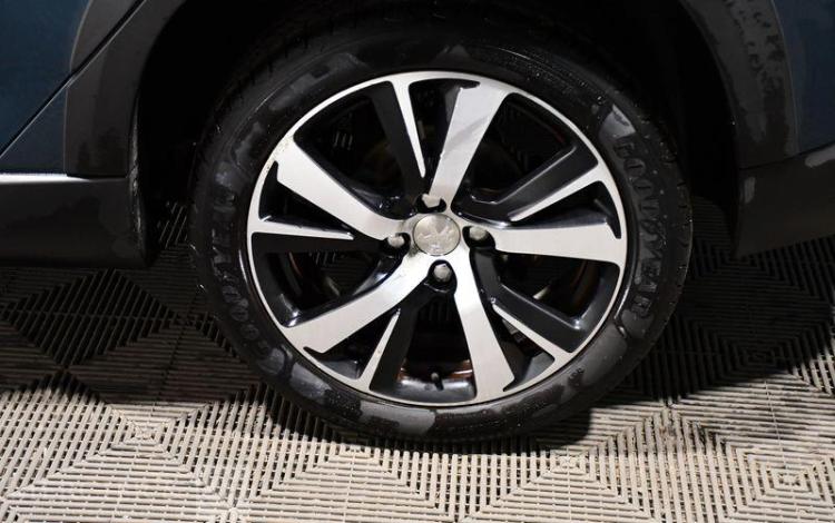 PEUGEOT 2008 1.2 PURETECH 130ch ALLURE BLEU FP-475-GG