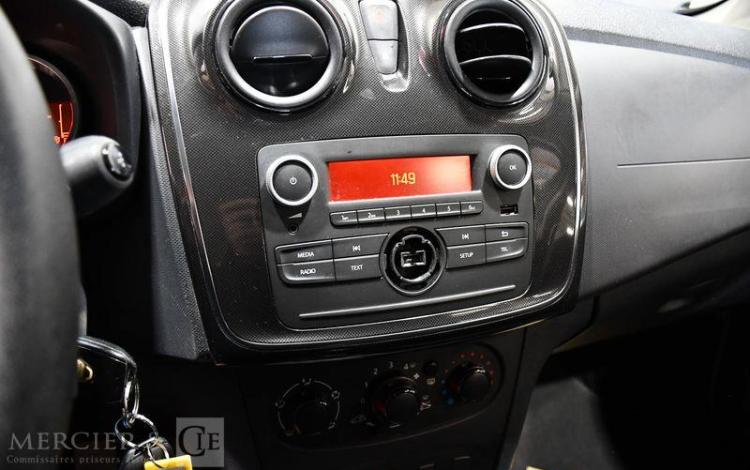 DACIA SANDERO 1.0 SCE 75ch ESSENTIEL NOIR FQ-959-HY