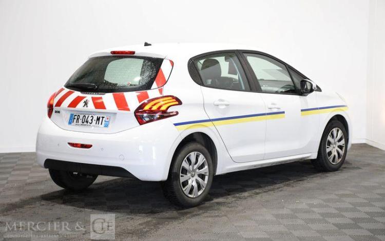 PEUGEOT 208 AFF 100CH PREMIUM PACK BLANC FR-043-MT