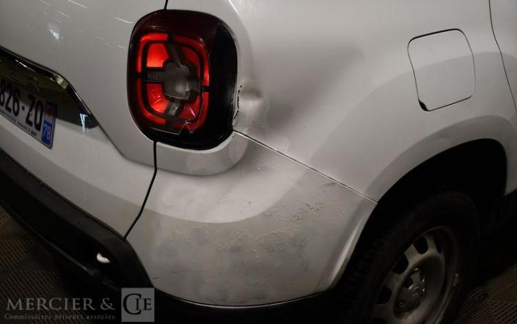 DACIA DUSTER 1.0 ECO-G GPL 100ch ESSENTIEL BLANC FR-826-ZQ
