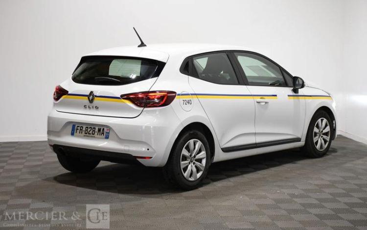 RENAULT CLIO STE 85CH AIR NAV BLUE BLANC FR-828-MA