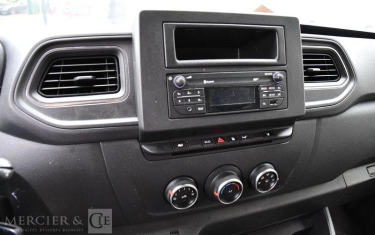 RENAULT MASTER 2.3 DCI 135ch 3T5 L2H2 GRAND-CONFORT BLANC FS-457-TZ