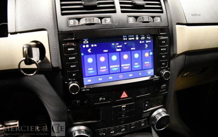 VOLKSWAGEN TOUAREG V6 TDI NOIR FT-037-ZX