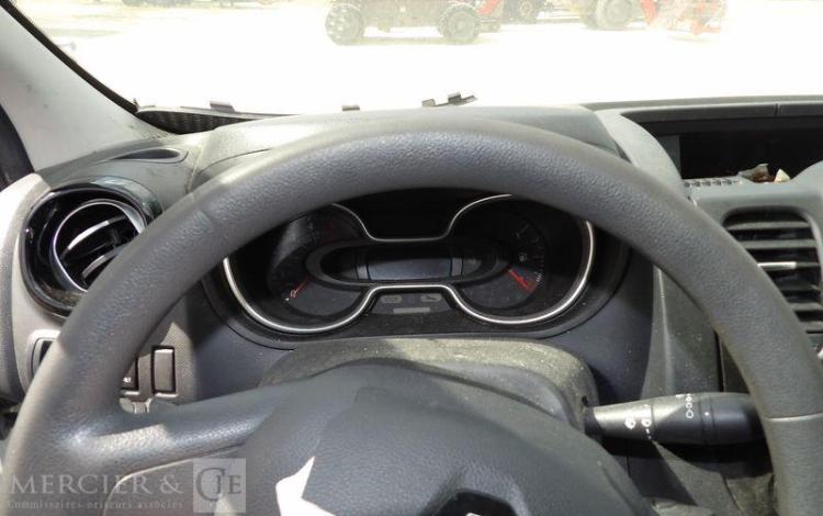 RENAULT TRAFIC PC 1200 DCI145 ENERGY L2H1 FRIGO  FT-985-AF