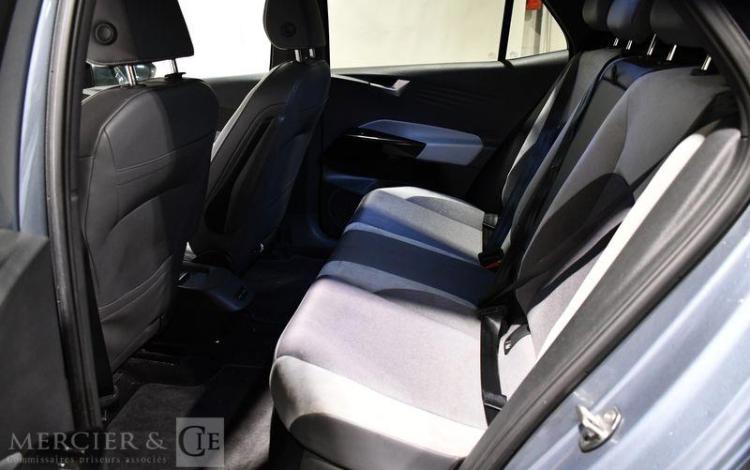 VOLKSWAGEN ID3 205ch 58KWH PRO PERFORMANCE FAMILY BLEU FW-432-DL