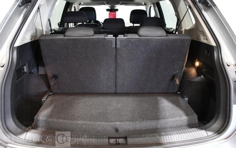 VOLKSWAGEN TIGUAN GRIS GB-013-ZG