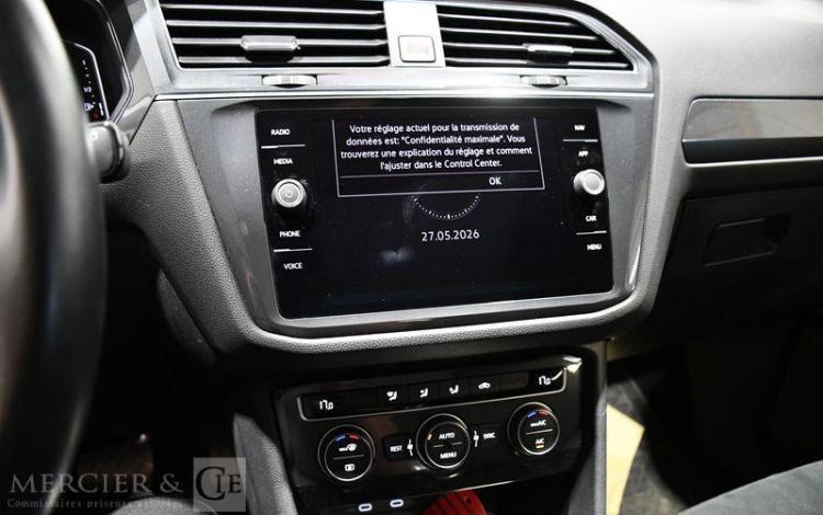 VOLKSWAGEN TIGUAN GRIS GB-013-ZG