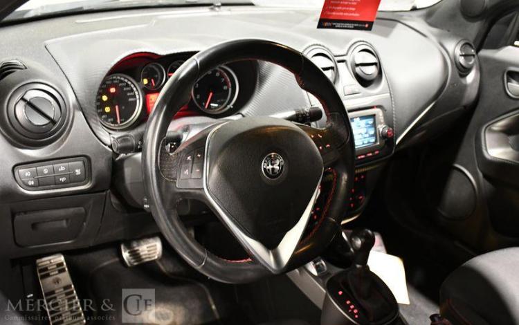 ALFAROMEO MITO 1.4 MULTIAIR 170ch VELOCE BVA NOIR GB-430-YJ