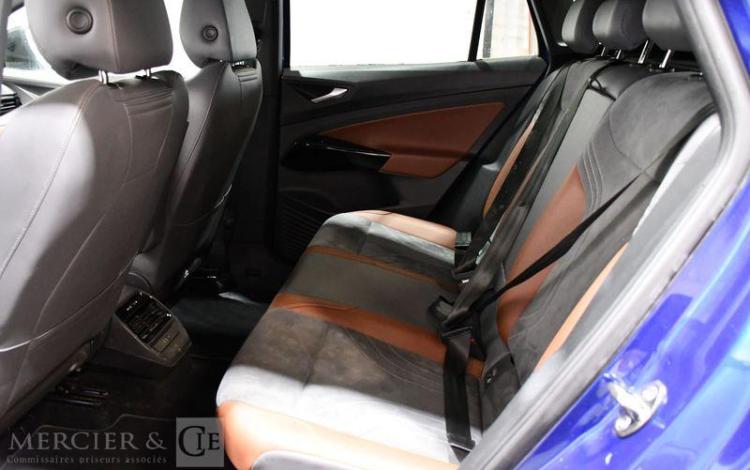 VOLKSWAGEN ID4 205ch 77KWH PRO PERFORMANCE BLEU GB-998-ZV