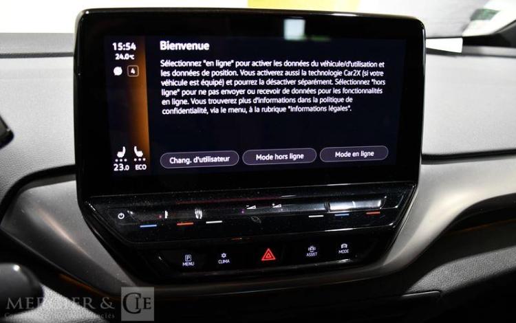 VOLKSWAGEN ID4 205ch 77KWH PRO PERFORMANCE BLEU GB-998-ZV