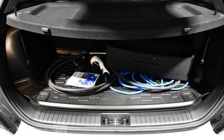 HYUNDAI KONA ELECTRIQUE 205ch 64KWH EXECUTIVE BLANC GC-120-DW