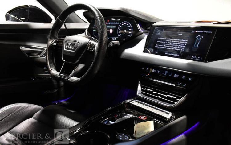 AUDI GT E-TRON GRIS GC-122-KW