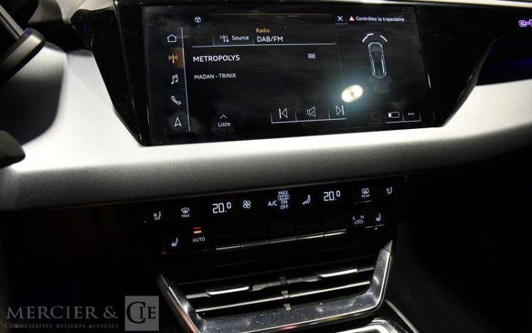 AUDI GT E-TRON GRIS GC-122-KW