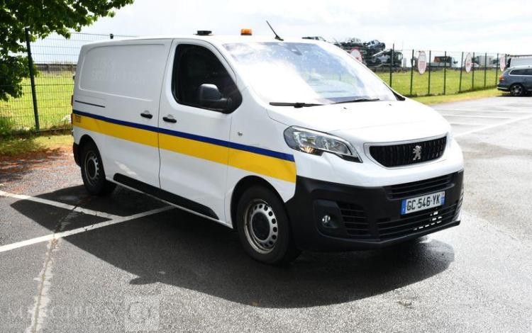 PEUGEOT EXPERT STANDARD 1,5 120CH ASPHALTE BLANC GC-546-YK