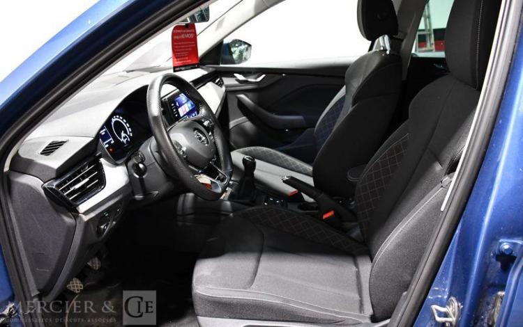 SKODA KAMIQ 1.0 TSI 95ch YOUNG EDITION BLEU GD-105-MY