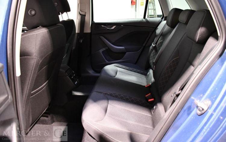 SKODA KAMIQ 1.0 TSI 95ch YOUNG EDITION BLEU GD-105-MY