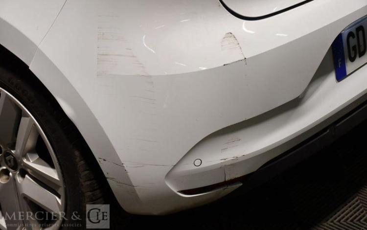 RENAULT CLIO V SOCIETE 1.6 E-TECH 140ch MHEV BUSINESS REVERSIBLE BVA BLANC GD-213-MW