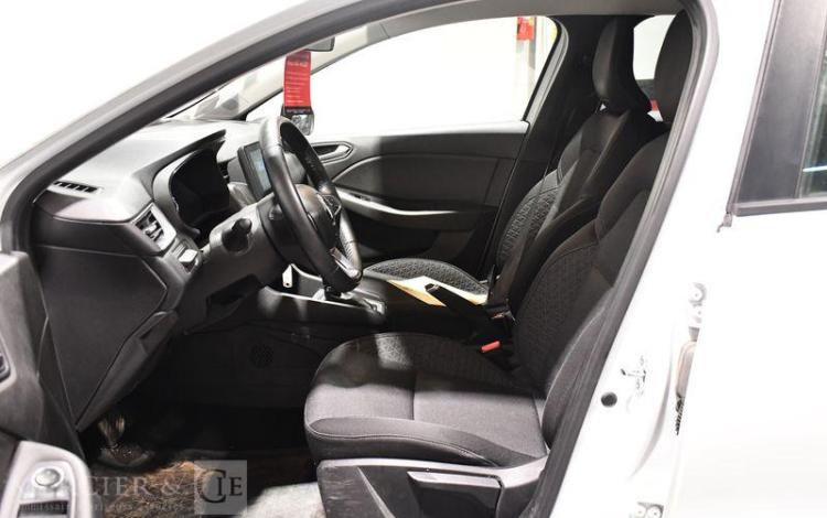 RENAULT CLIO V SOCIETE 1.6 E-TECH 140ch MHEV BUSINESS REVERSIBLE BVA BLANC GD-213-MW