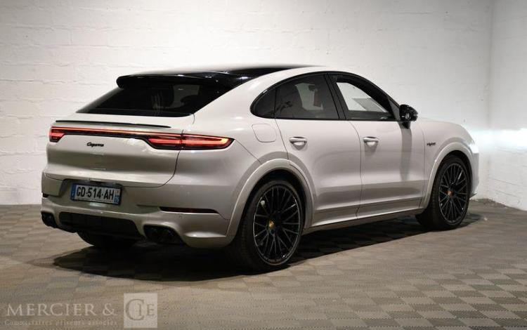 PORSCHE CAYENNE COUPE 3,0 V6 e-HYBRID  GD-514-AH