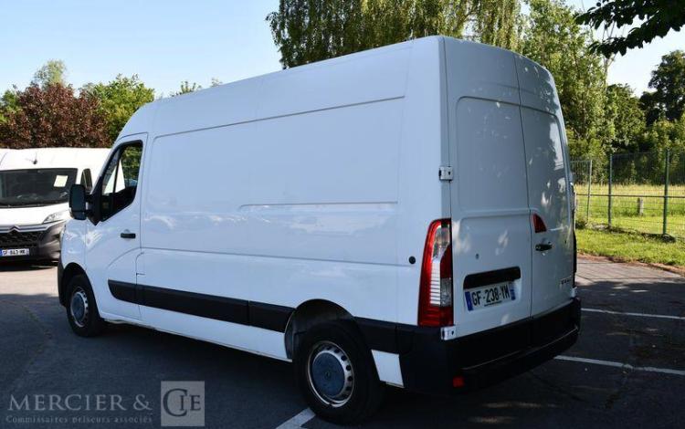 RENAULT MASTER BLANC GF-238-YM