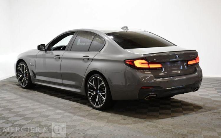 BMW SERIE 5 M SPORT GRIS GF-396-NE