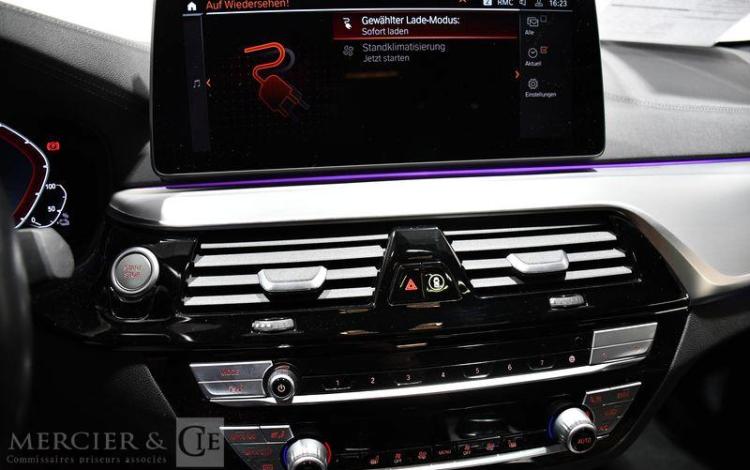 BMW SERIE 5 M SPORT GRIS GF-396-NE