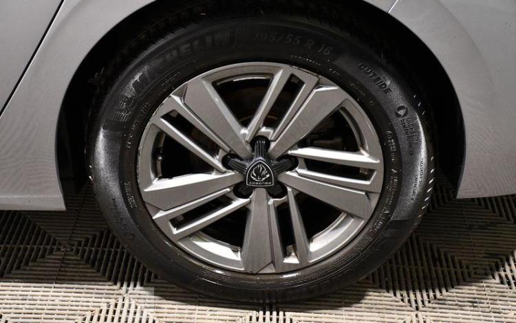 PEUGEOT 308 ACTIVE  GF-614-LZ