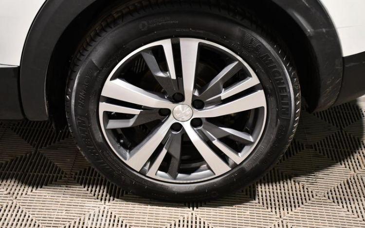 PEUGEOT 3008 BLANC GH-246-BQ