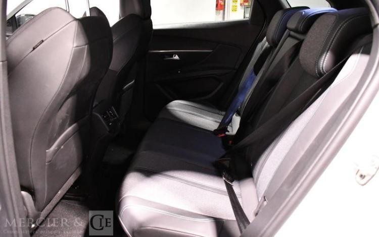 PEUGEOT 3008 BLANC GH-246-BQ