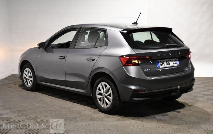 SKODA FABIA 1.0 TSI 110ch AMBITION DSG GRIS GH-467-LQ