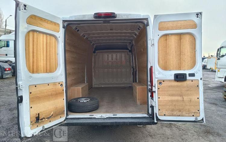 FIAT DUCATO FOURGON XLH2 3.5T 140ch – DIESEL – AN 2022 BLANC GJ-527-LF