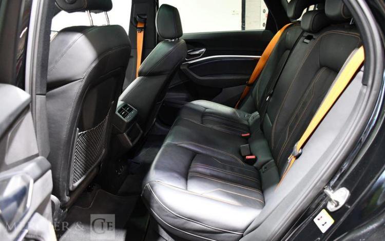 AUDI e-TRON 55 95kWh 410ch S-LINE QUATTRO BVA NOIR GJ-857-QP