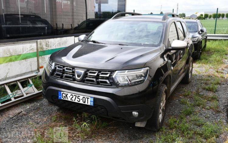 DACIA DUSTER CONFORT BLUE DCI 115 4X4 NOIR GK-275-QT
