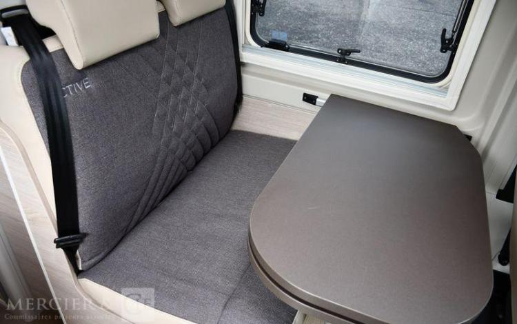 BURSTNER VAN CAMPEO BURNSTER ACTIVE  GK-675-LR