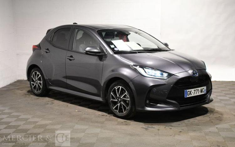 TOYOTA YARIS 1.5 114ch MHEV DESIGN BVA GRIS GK-771-MC