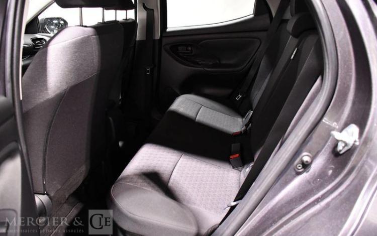 TOYOTA YARIS 1.5 114ch MHEV DESIGN BVA GRIS GK-771-MC