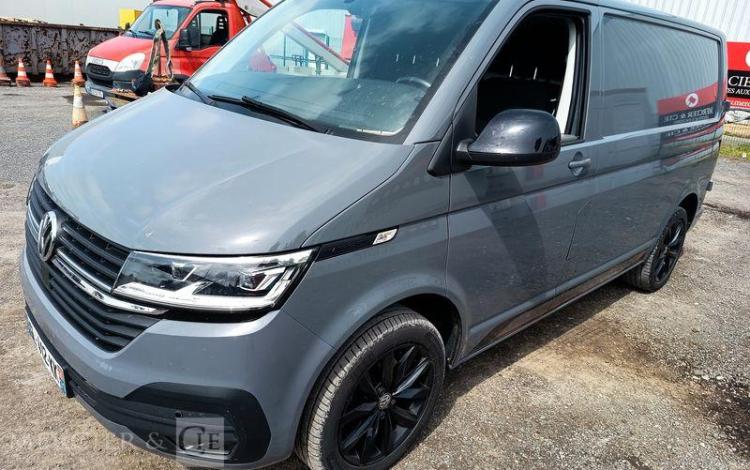 VOLKSWAGEN TRANSPORTER T6 2.0 TDI 150ch 2T8 L1H1 EDITION DSG GRIS GL-412-KK