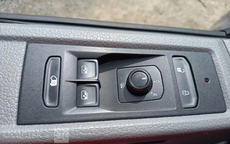 VOLKSWAGEN TRANSPORTER T6 2.0 TDI 150ch 2T8 L1H1 EDITION DSG GRIS GL-412-KK