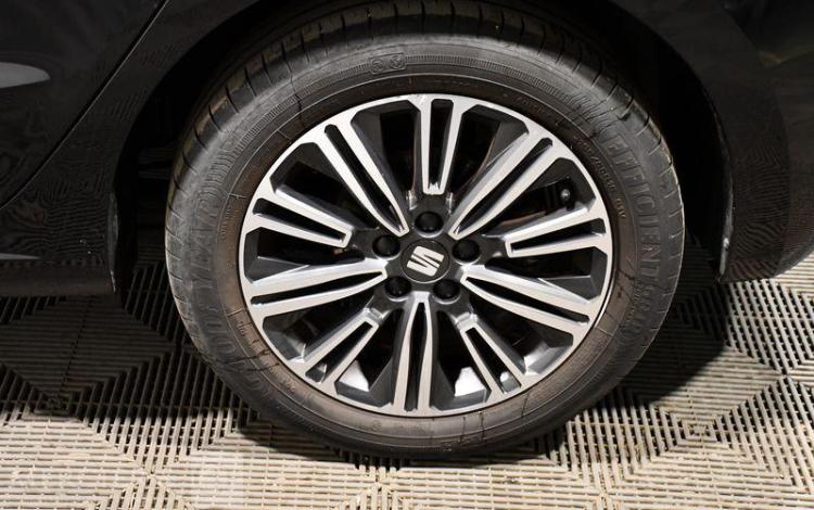 SEAT IBIZA 1.0 TSI 110ch COPA DSG NOIR GL-513-RR