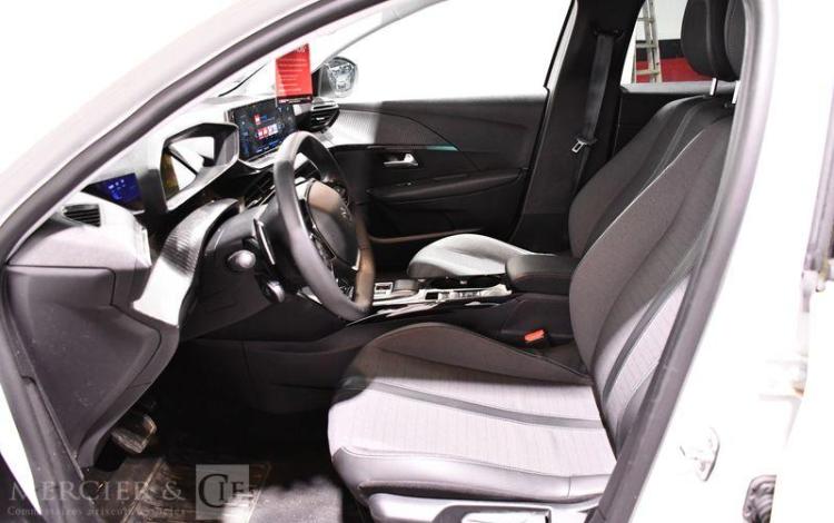 PEUGEOT 208 1.2 PURETECH 100ch ALLURE PACK EAT BLANC GL-577-WA