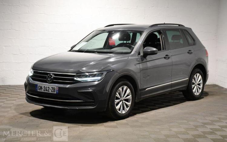 VOLKSWAGEN TIGUAN 2.0 TDI 150ch LIFE PLUS DSG GRIS GM-242-ZB