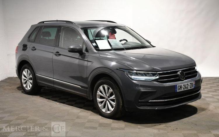 VOLKSWAGEN TIGUAN 2.0 TDI 150ch LIFE PLUS DSG GRIS GM-242-ZB