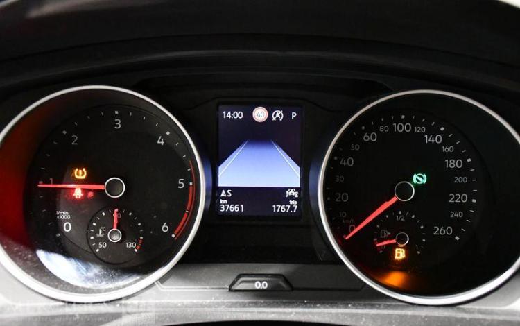 VOLKSWAGEN TIGUAN 2.0 TDI 150ch LIFE PLUS DSG GRIS GM-242-ZB