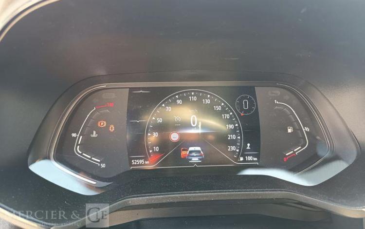 RENAULT CLIO V 5 Portes 1.0 TCe 12V S&S 90 cv – ESSENCE – 52595 KMS – ANNEE GRIS GN-410-ER