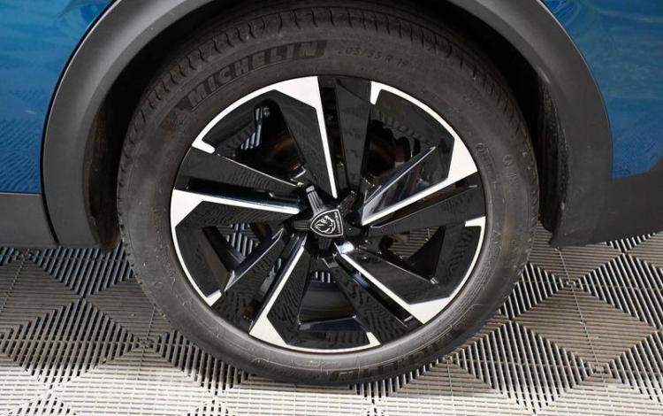 PEUGEOT 408 1.2 PURETECH 130ch ALLURE PACK EAT BLEU GP-857-NH