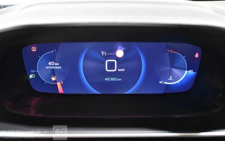 PEUGEOT 2008 1.2 PURETECH 100ch ALLURE PACK NOIR GQ-406-MQ