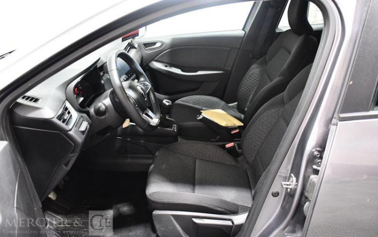 RENAULT CLIO TCE 90 EQUILIBRE GRIS GQ-942-VS