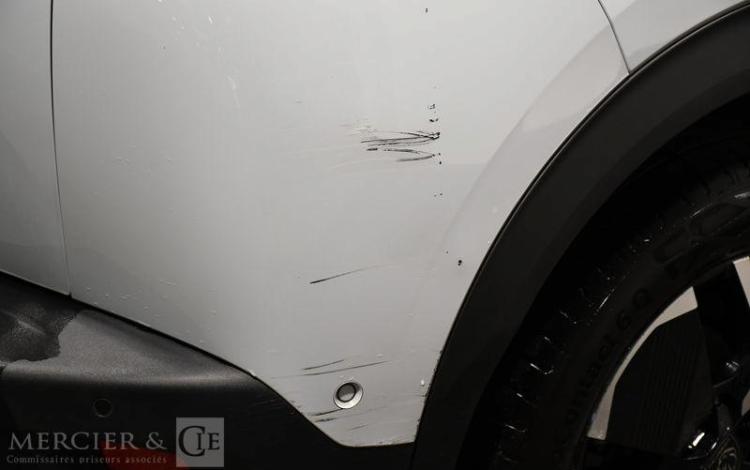 PEUGEOT 2008 1.2 PURETECH 130ch ALLURE EAT BLANC GR-522-GK