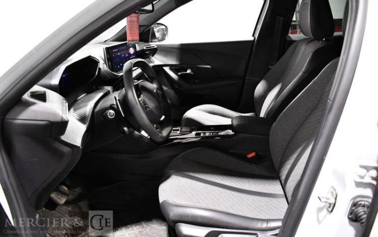 PEUGEOT 2008 1.2 PURETECH 130ch ALLURE EAT BLANC GR-522-GK