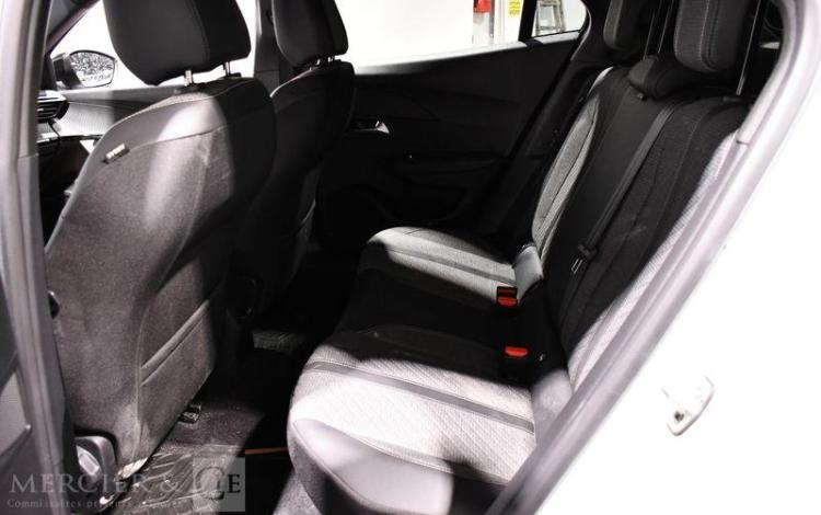 PEUGEOT 2008 1.2 PURETECH 130ch ALLURE EAT BLANC GR-522-GK